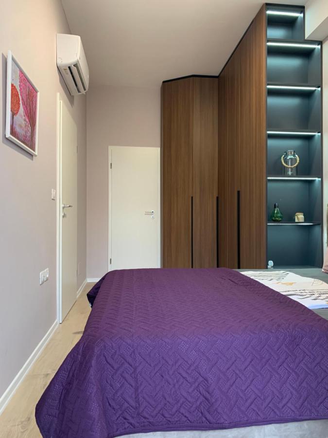 Lovely 1-Bedroom Condo In Tirana Wifi-Netflix-Ac 외부 사진